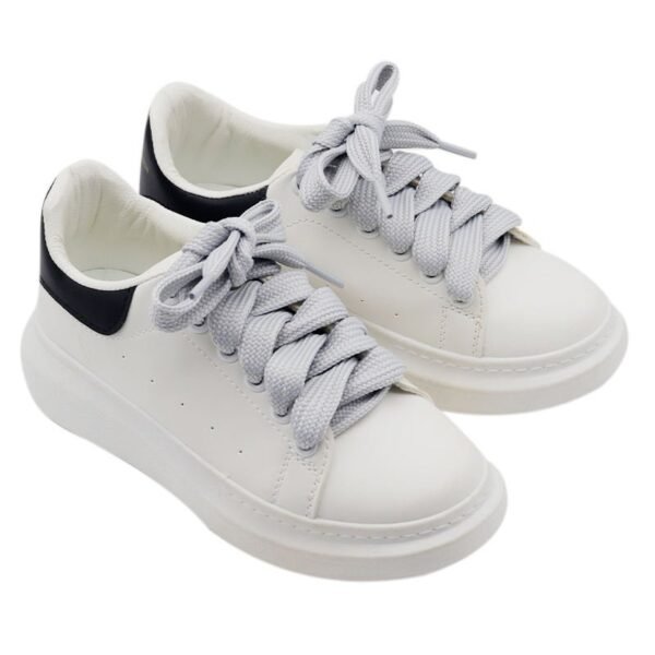 Double-Layer Polyester Flat Shoelaces with Plastic Tips