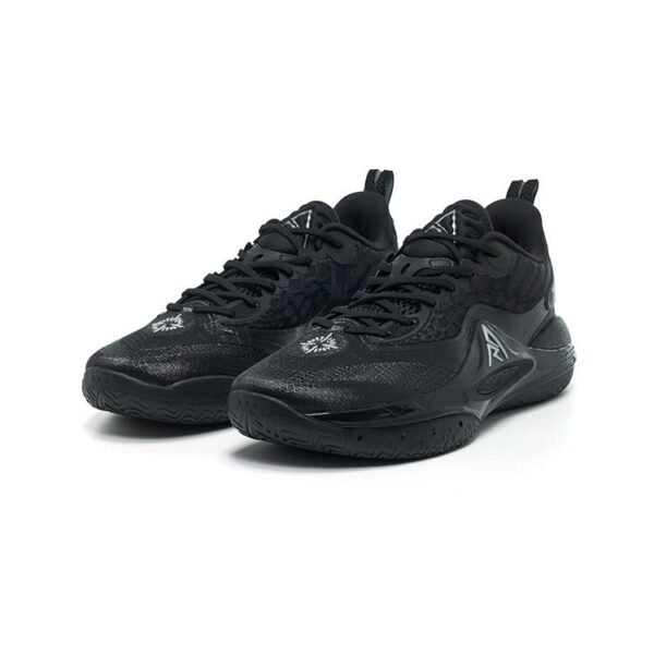 Black Fashionable Basketball Shoes for Men High Quality Basketball Sneakers